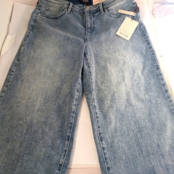 NYDJ Wide Leg Pedal Pusher Jeans .. Size 10 - Picture 3 of 11